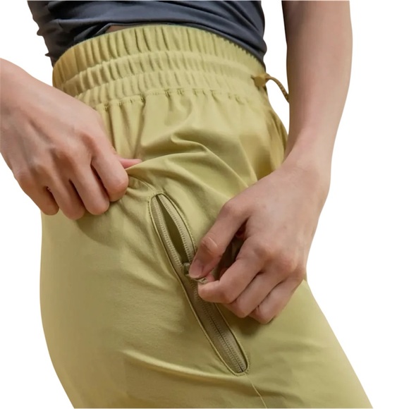 Wonderly Outdoor Rebecca Womens Cargo Jogger Pants Size M - Picture 4 of 15